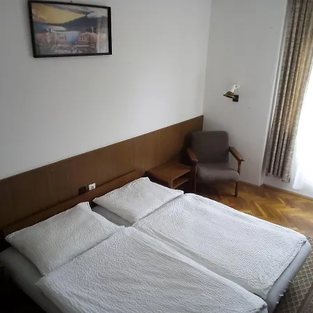 Siraly Hotel Balatonlelle